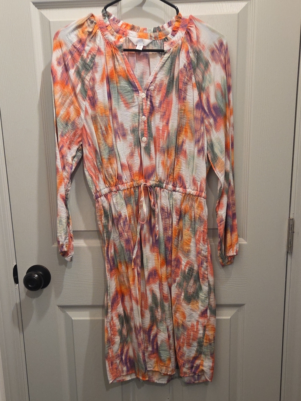 Time and Tru White Multicolor Long Sleeve Tie-Waist Dress
